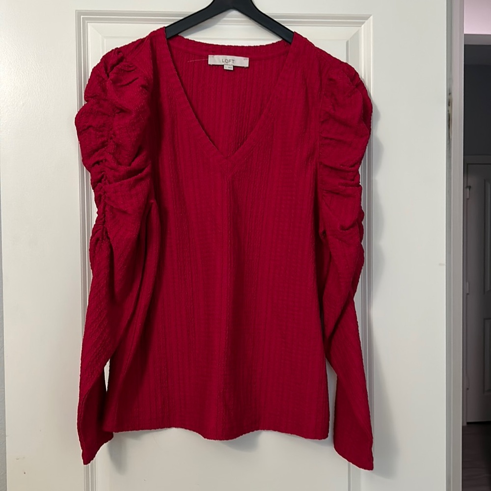 Beautiful burgundy long sleeve blouse